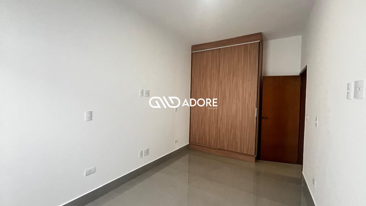 Casa de Condomínio à venda com 3 quartos, 216m² - Foto 7