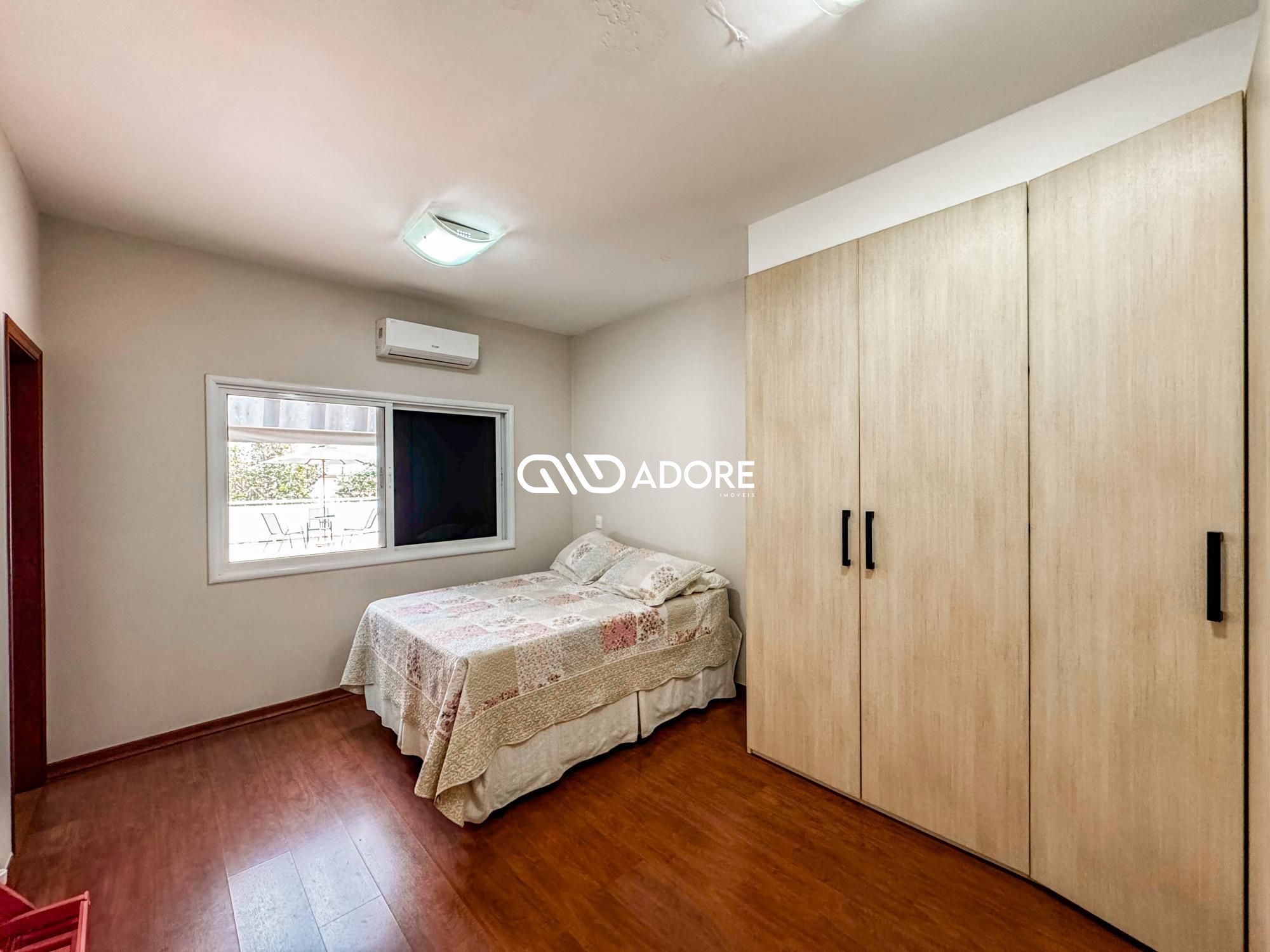 Casa de Condomínio à venda com 3 quartos, 305m² - Foto 13