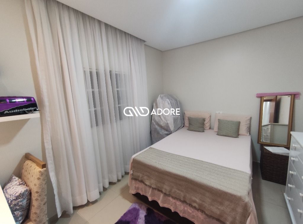 Casa à venda com 2 quartos, 80m² - Foto 19