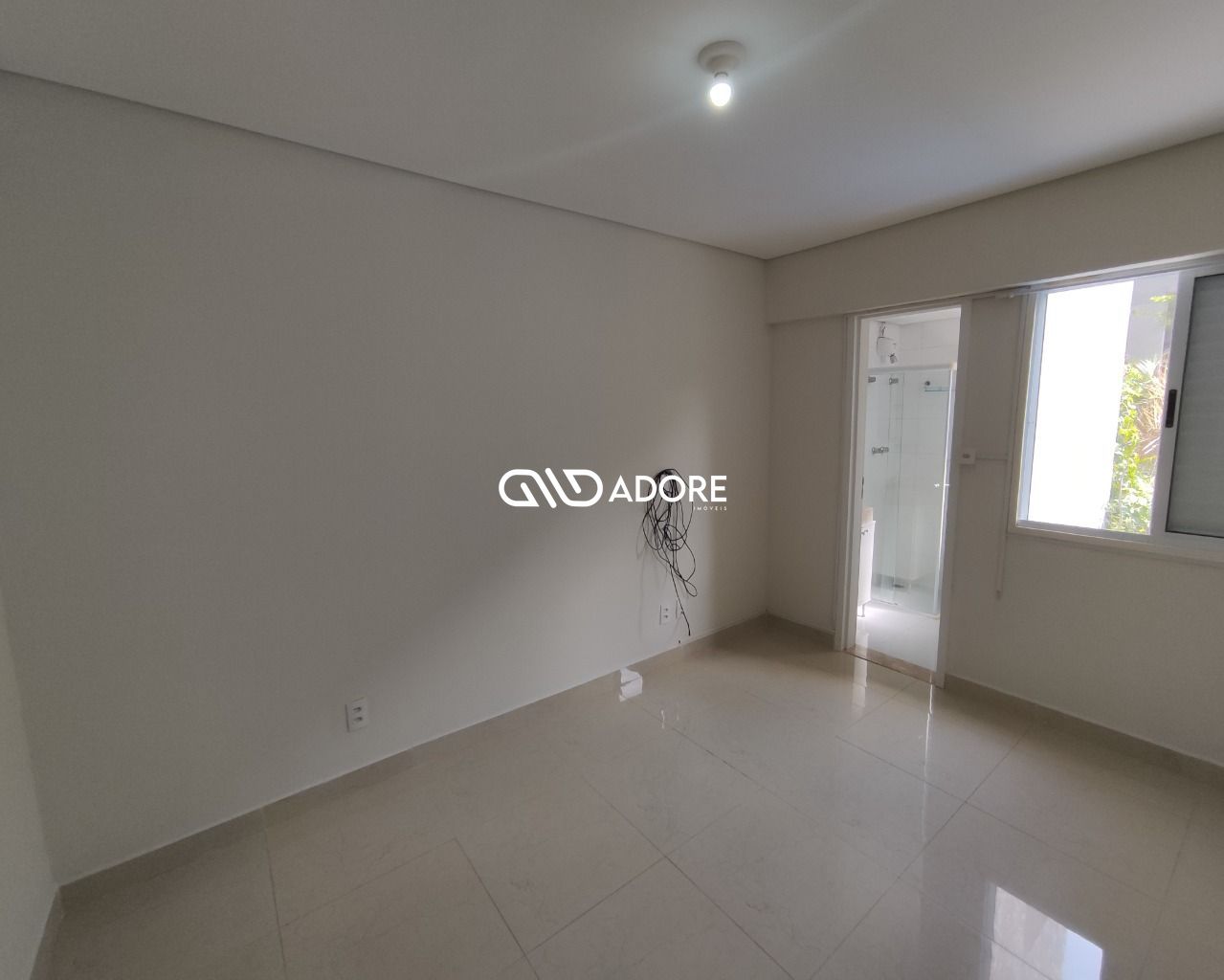 Apartamento à venda com 2 quartos, 66m² - Foto 3