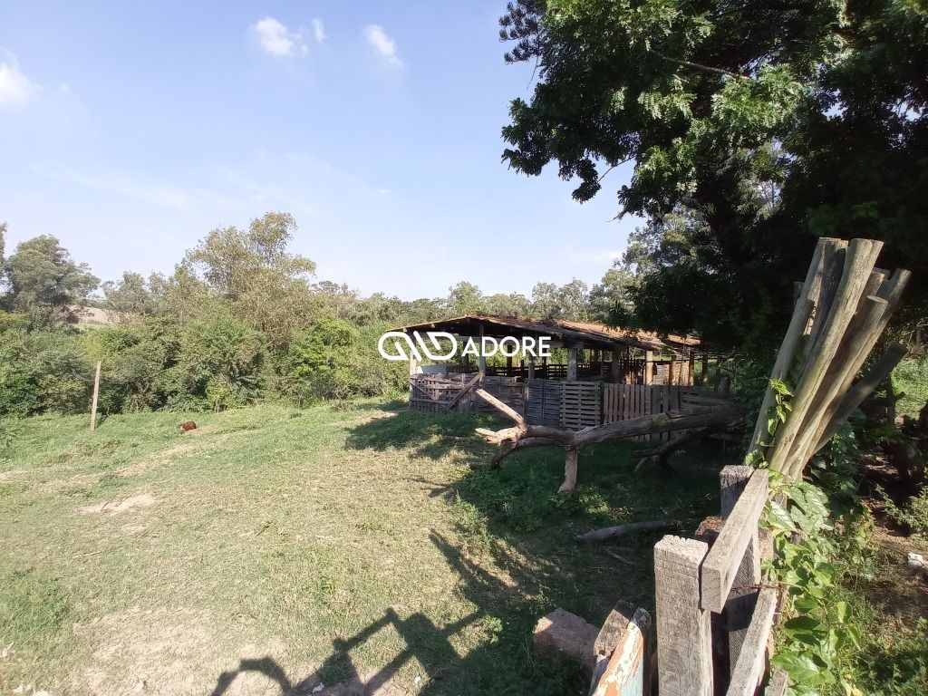 Fazenda à venda com 3 quartos, 400m² - Foto 1