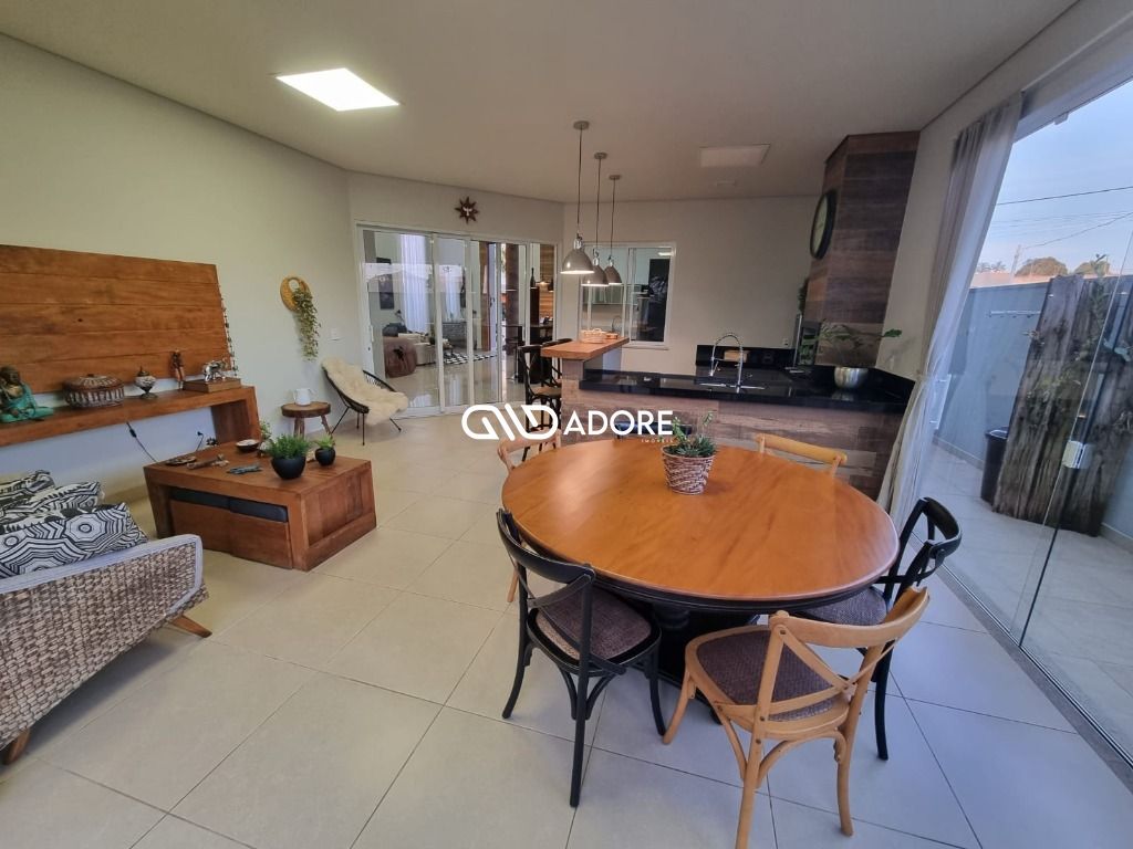 Casa de Condomínio à venda com 3 quartos, 242m² - Foto 10