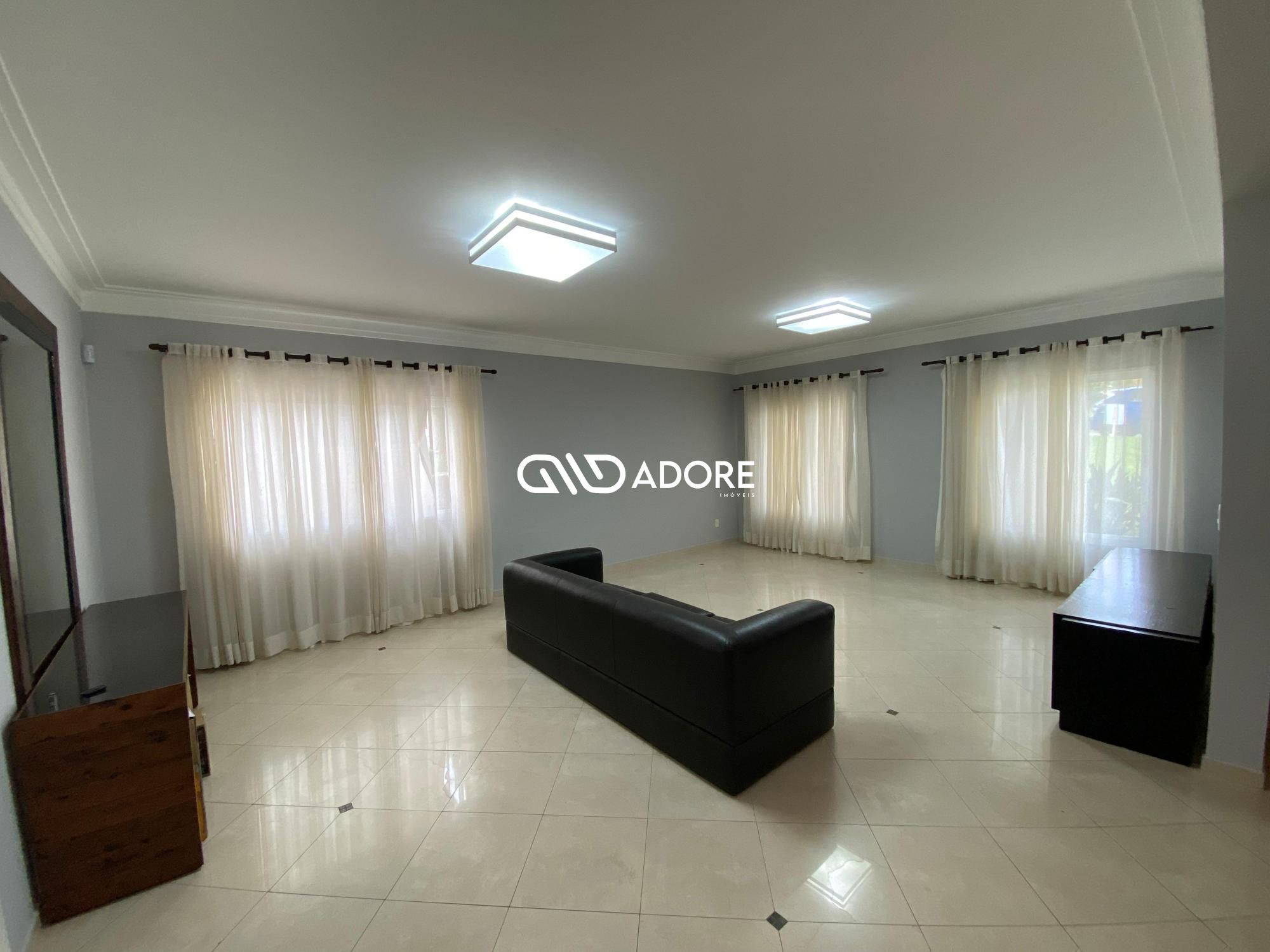 Casa de Condomínio à venda e aluguel com 4 quartos, 385m² - Foto 2