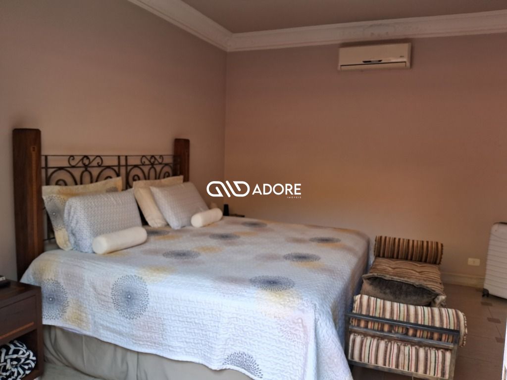 Casa de Condomínio à venda com 3 quartos, 420m² - Foto 17