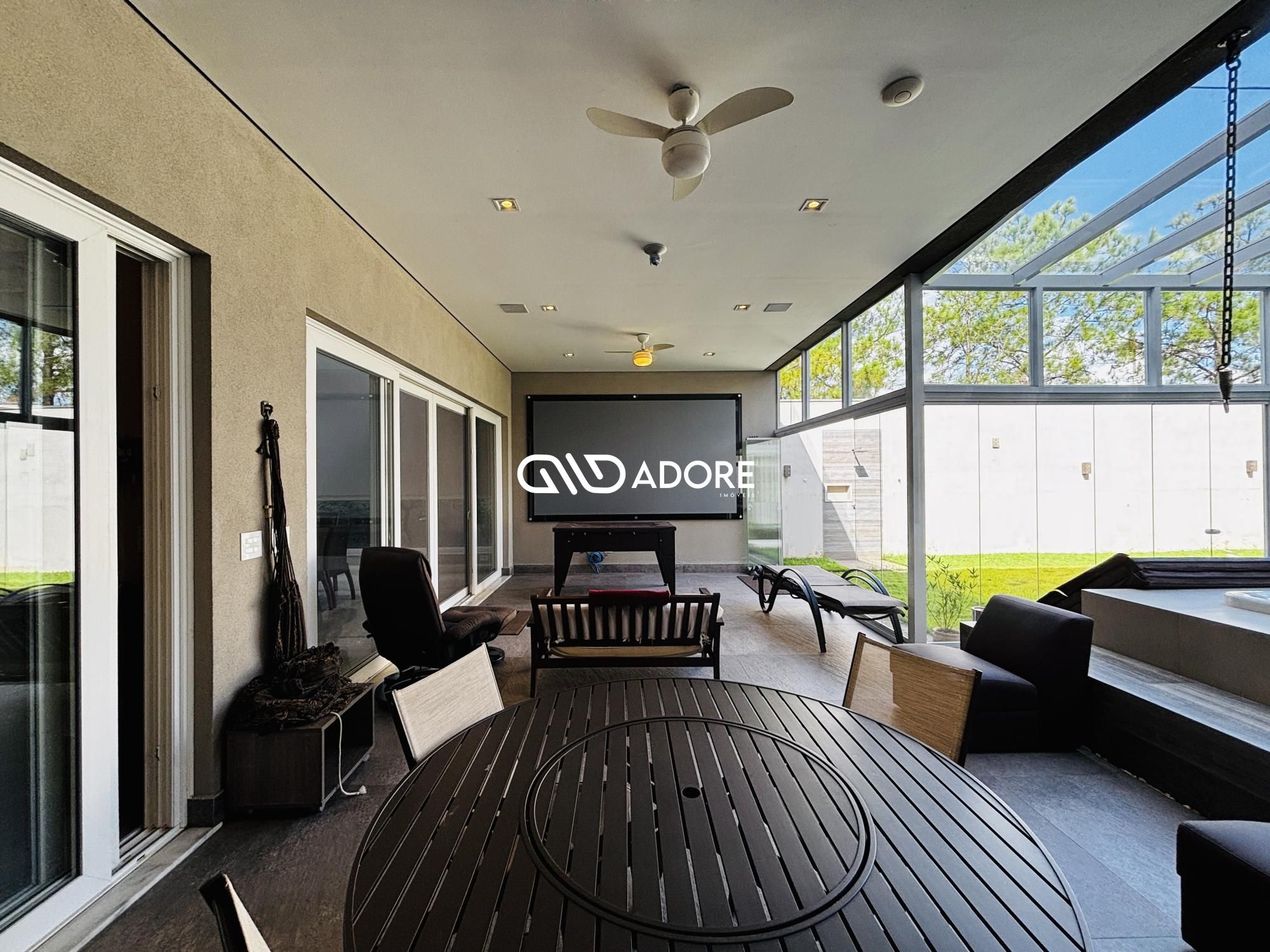 Casa de Condomínio à venda e aluguel com 4 quartos, 670m² - Foto 40