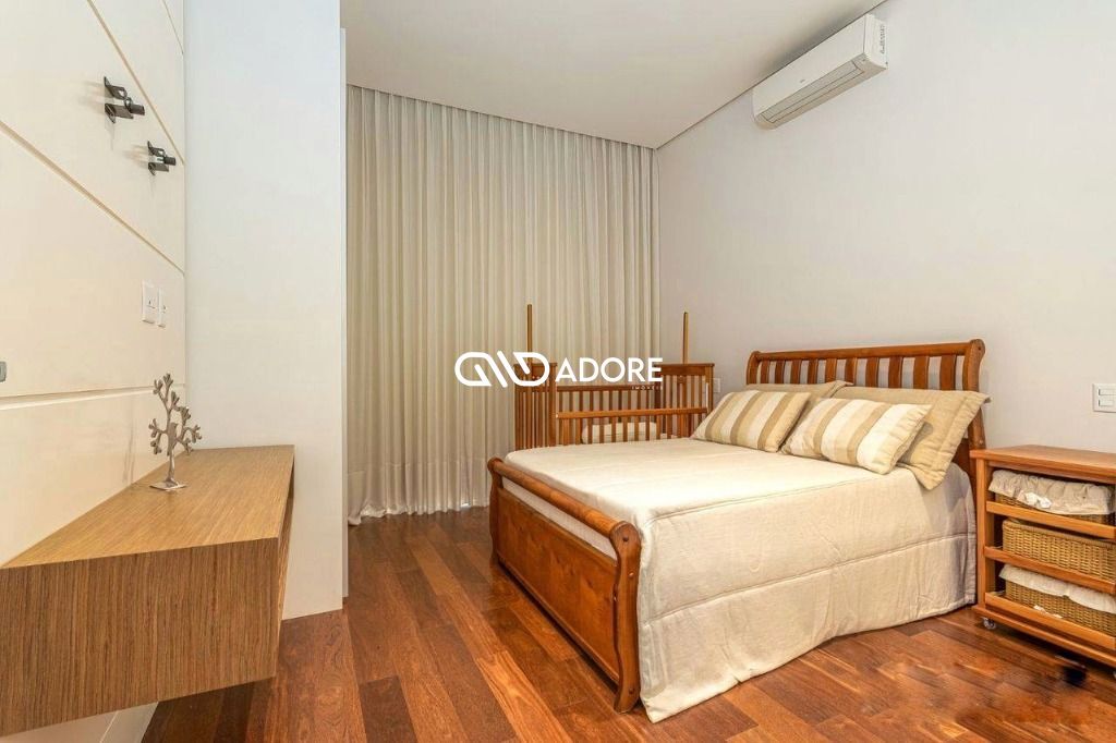 Casa de Condomínio à venda e aluguel com 6 quartos, 1250m² - Foto 30