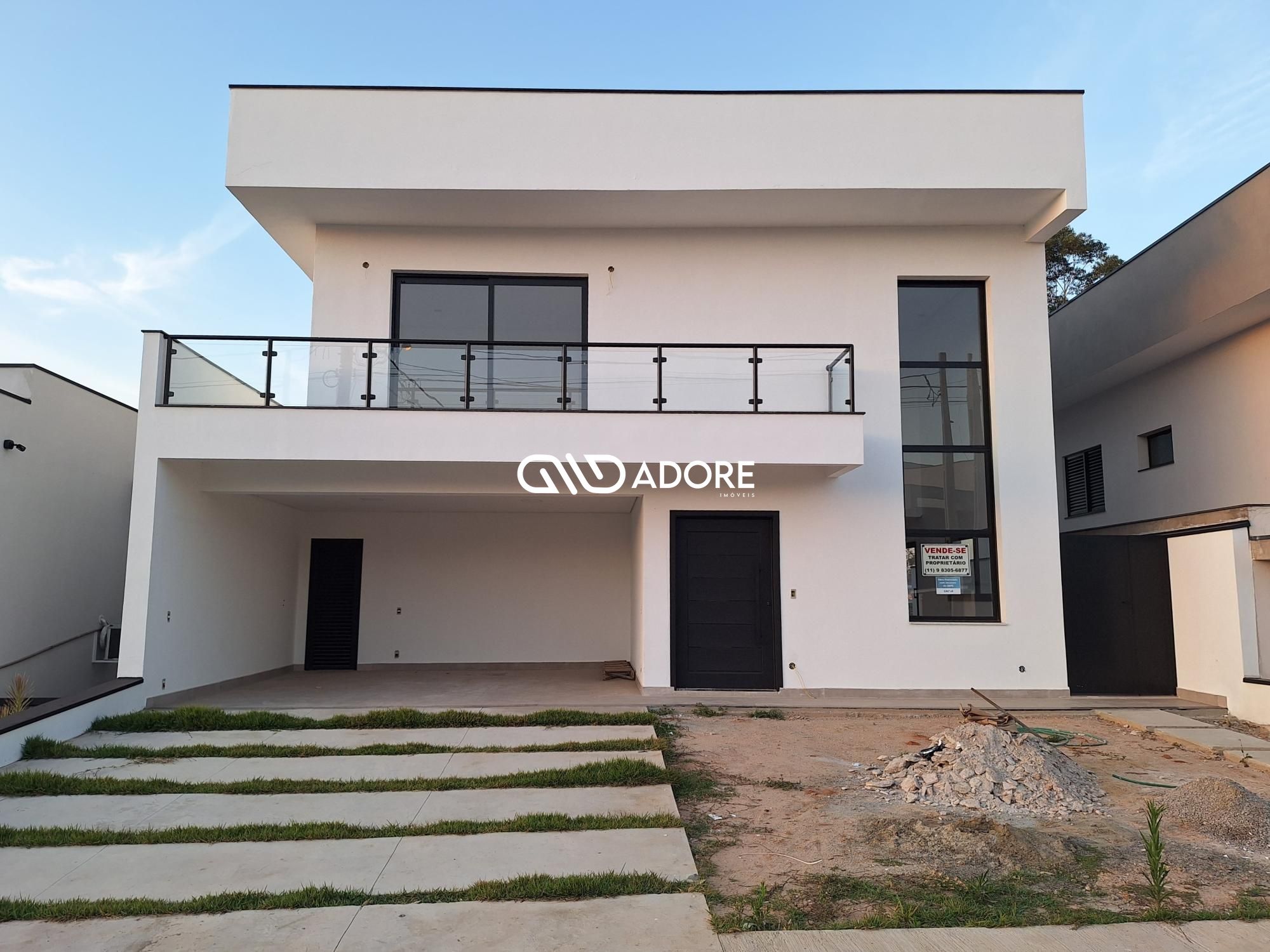 Casa de Condomínio à venda com 3 quartos, 310m² - Foto 1