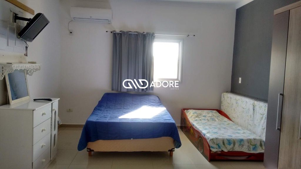 Casa de Condomínio à venda com 3 quartos, 360m² - Foto 12