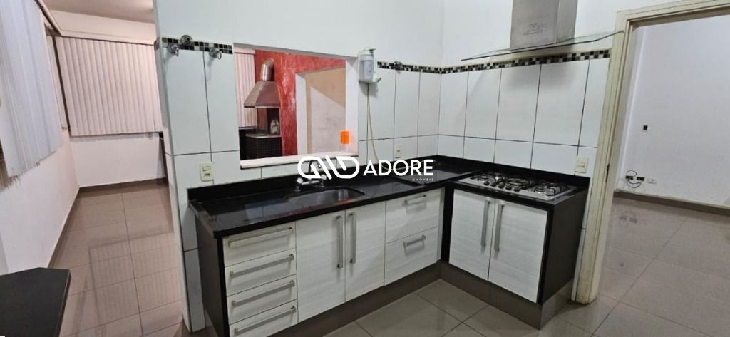 Casa de Condomínio à venda com 2 quartos, 277m² - Foto 4