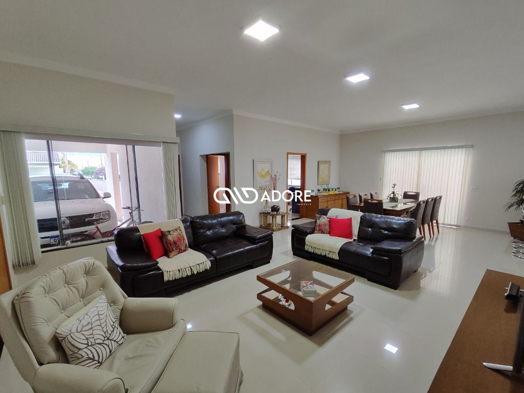 Casa de Condomínio à venda com 4 quartos, 336m² - Foto 4