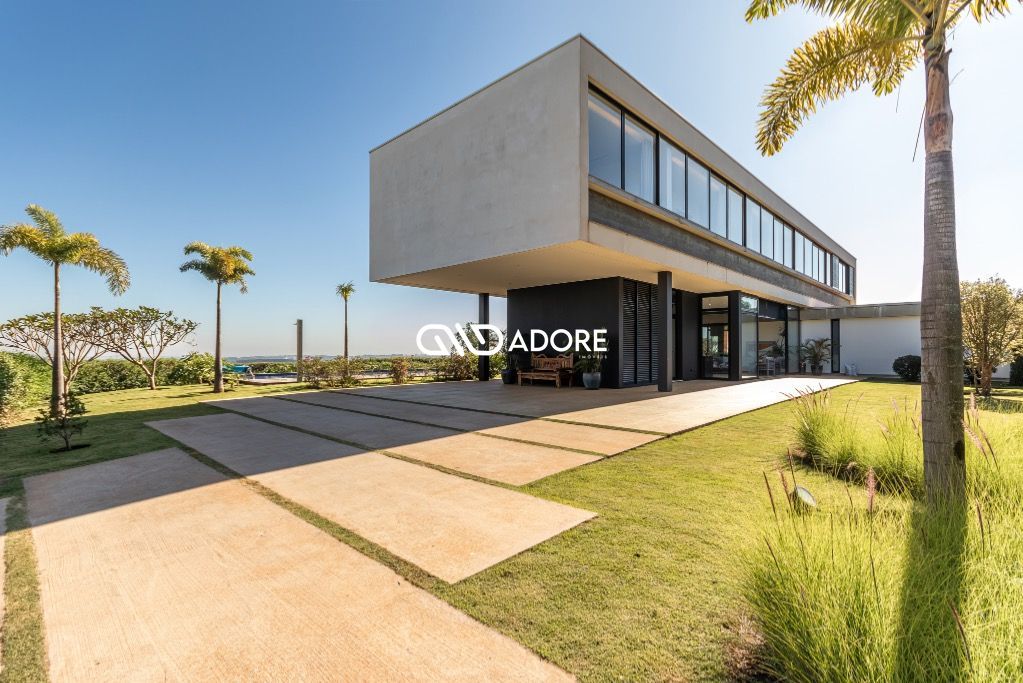 Casa de Condomínio à venda com 5 quartos, 817m² - Foto 3