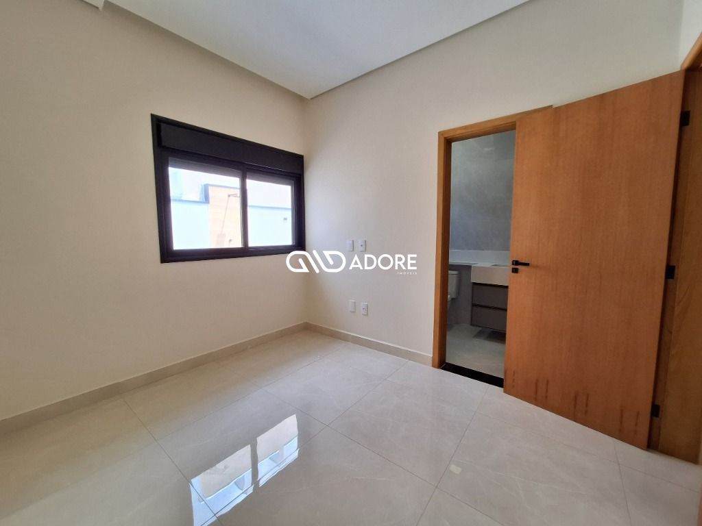 Casa à venda com 3 quartos, 141m² - Foto 11