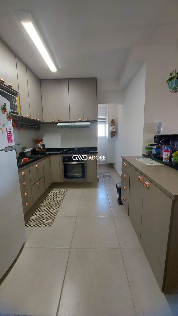 Apartamento à venda com 2 quartos, 65m² - Foto 11