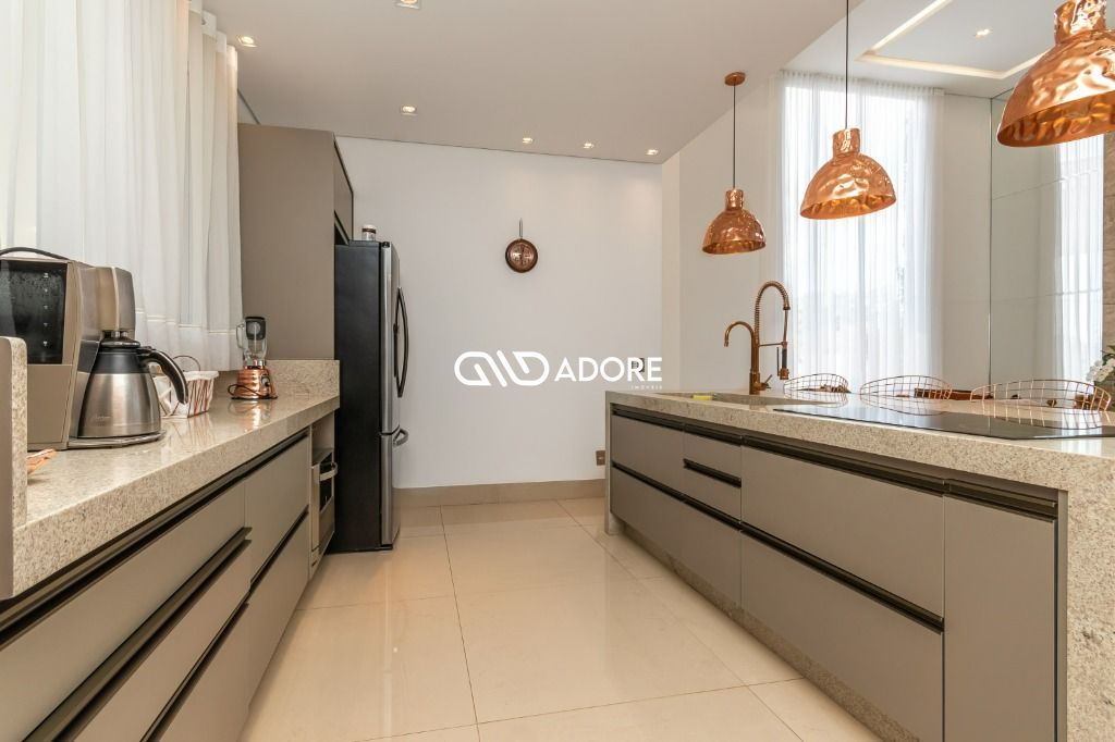 Casa de Condomínio à venda com 4 quartos, 376m² - Foto 11