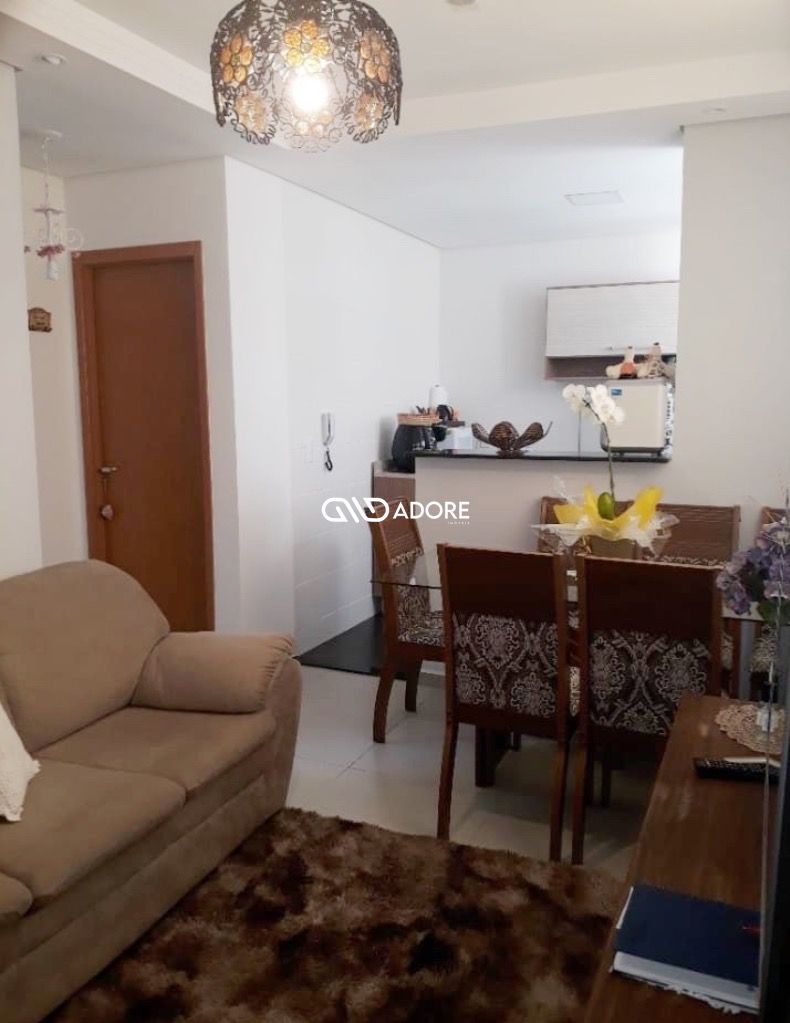 Apartamento à venda com 2 quartos, 45m² - Foto 2