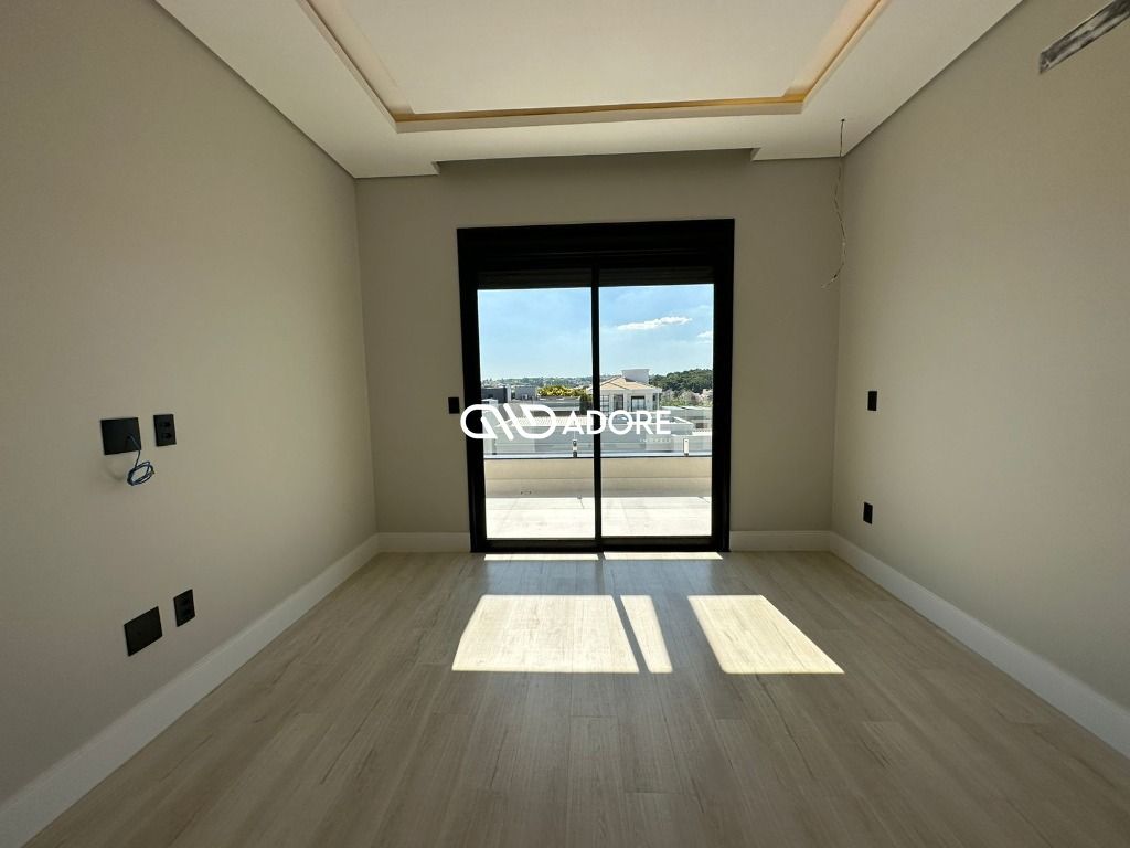 Casa de Condomínio à venda com 4 quartos, 360m² - Foto 31