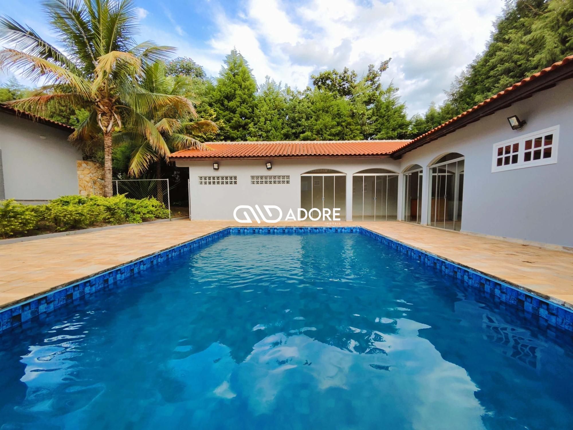 Casa de Condomínio à venda com 4 quartos, 505m² - Foto 1