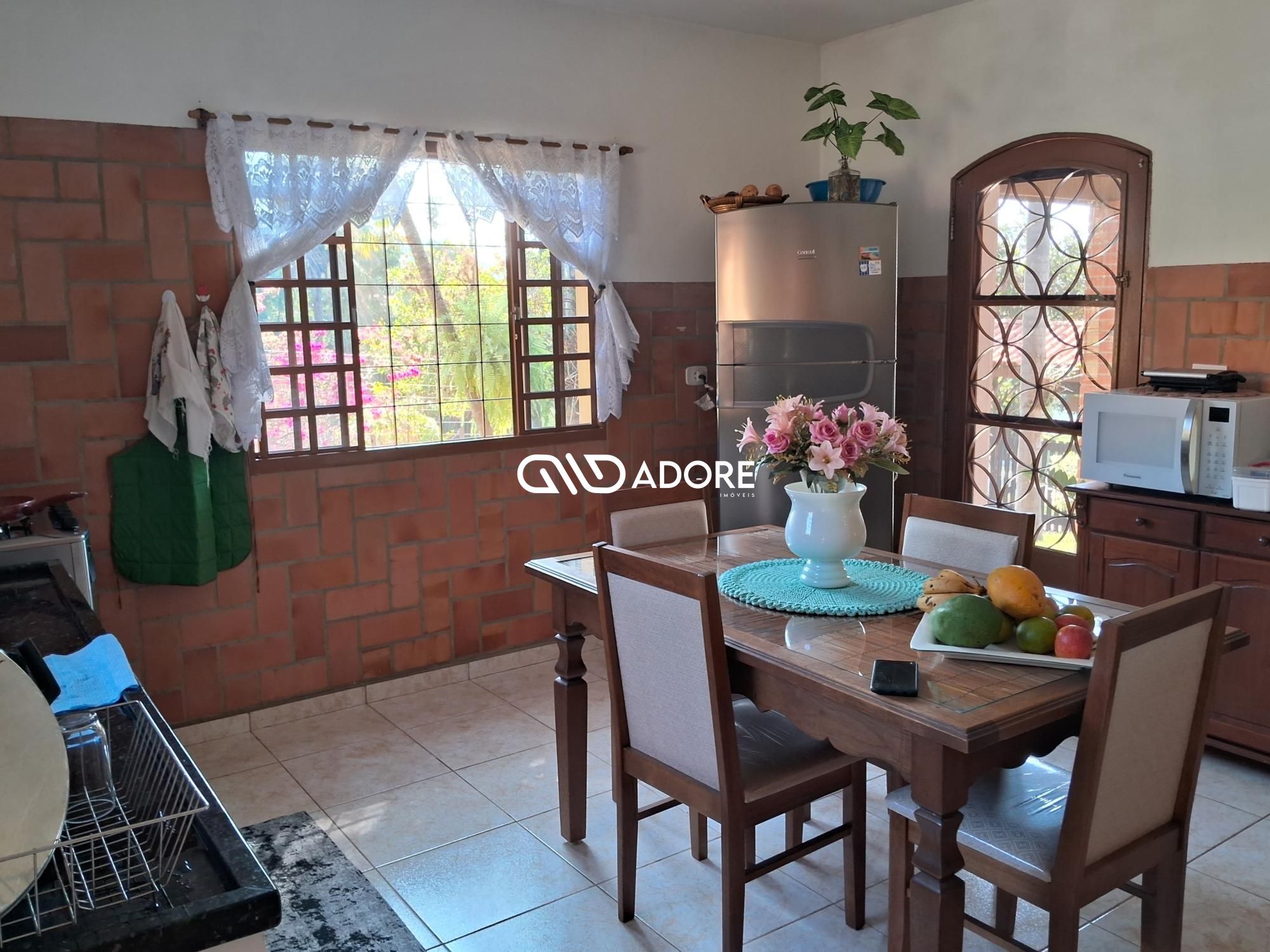 Casa de Condomínio à venda com 4 quartos, 550m² - Foto 10