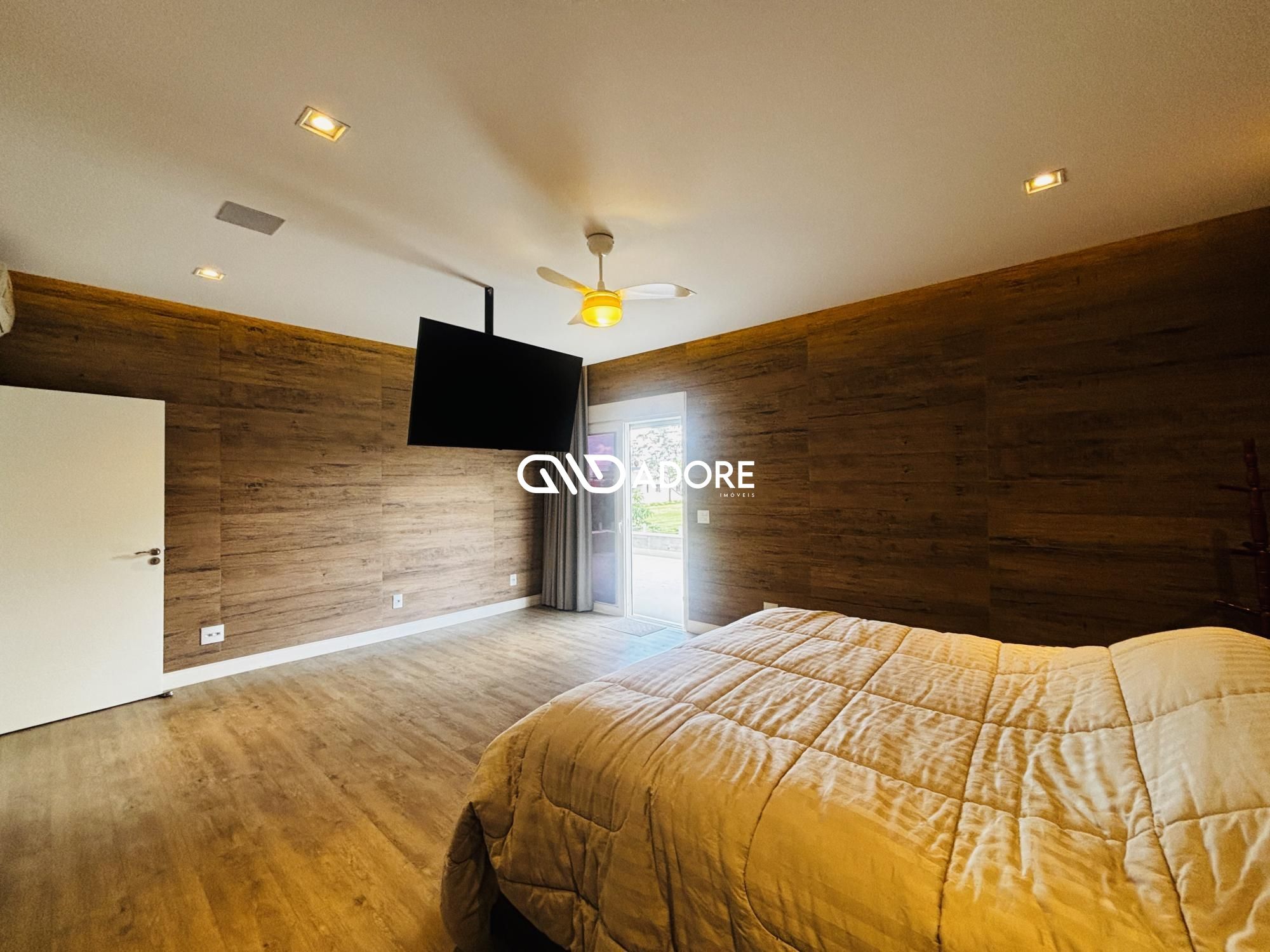 Casa de Condomínio à venda e aluguel com 4 quartos, 670m² - Foto 4