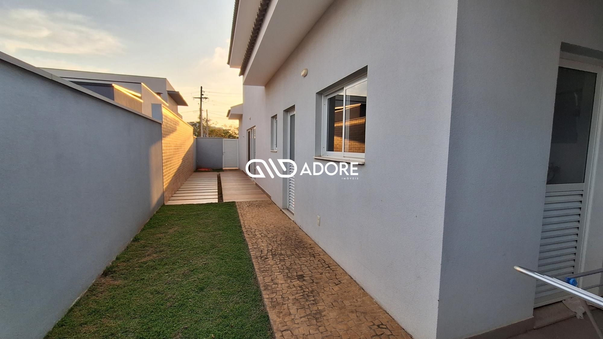 Casa de Condomínio à venda com 5 quartos, 411m² - Foto 25