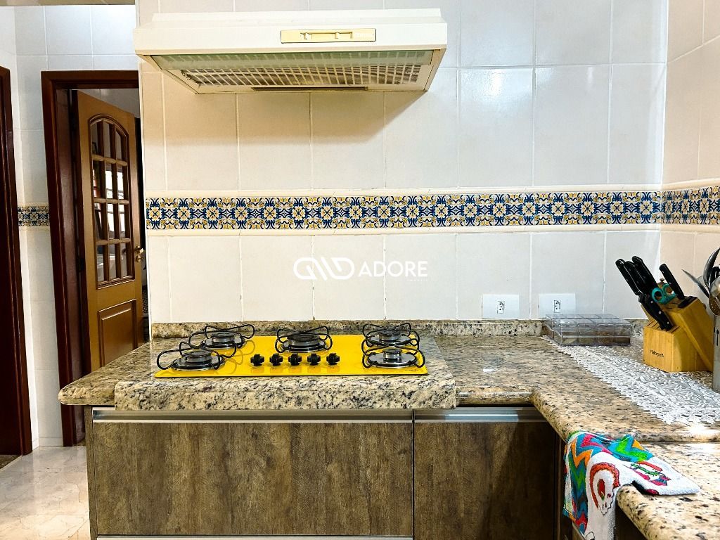 Casa de Condomínio à venda e aluguel com 4 quartos, 465m² - Foto 17