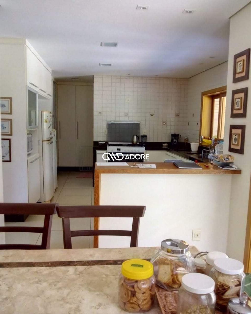 Casa de Condomínio à venda com 4 quartos, 360m² - Foto 10