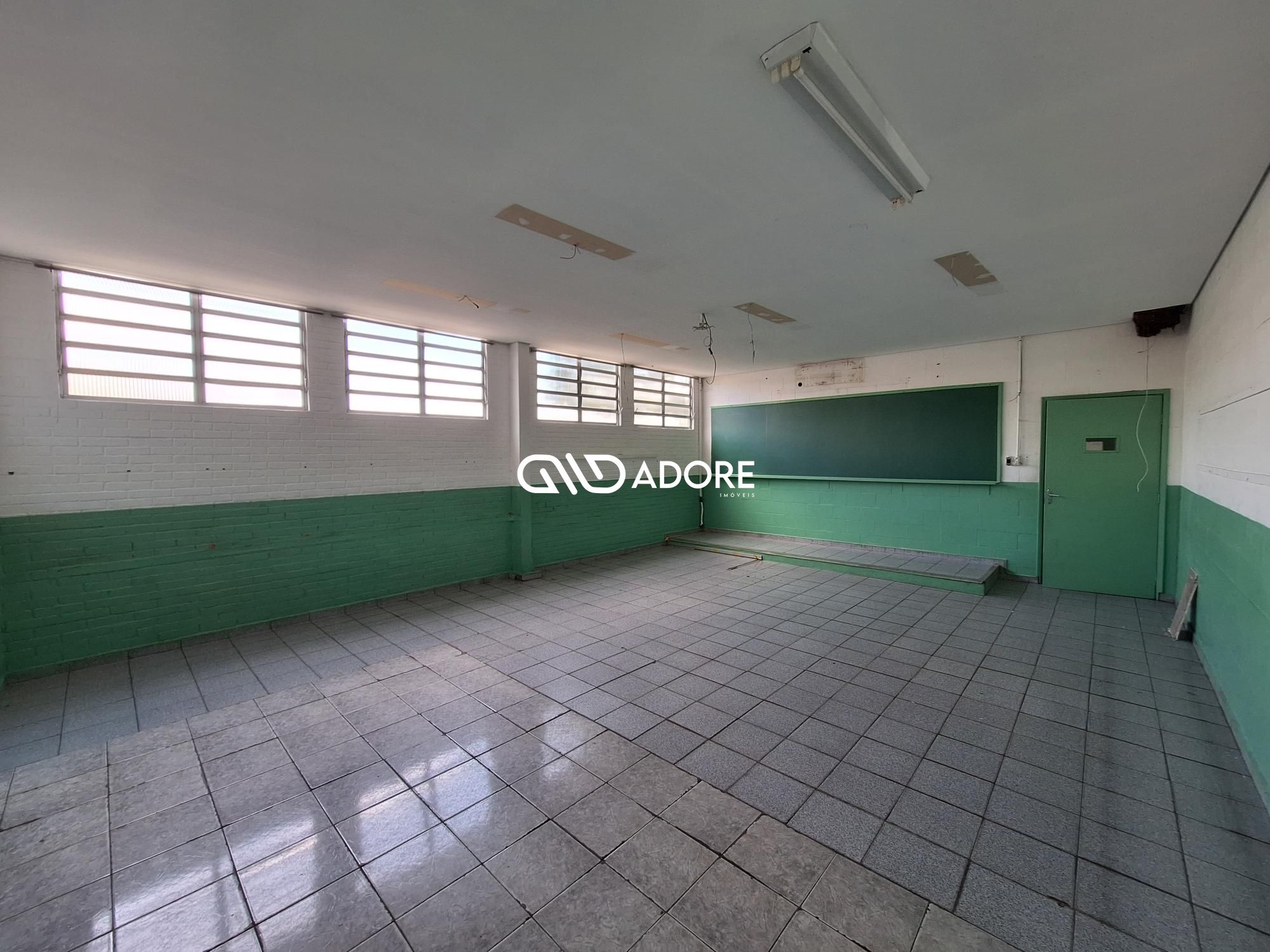Prédio Inteiro para alugar com 26 quartos, 311m² - Foto 41