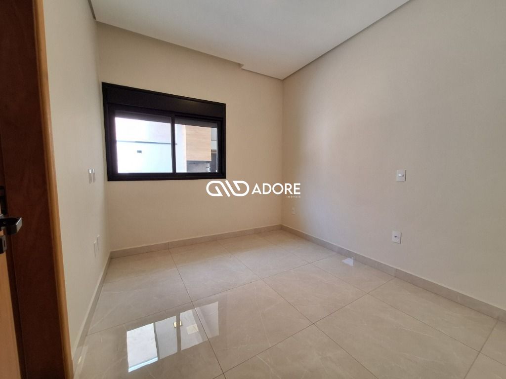 Casa à venda com 3 quartos, 141m² - Foto 15