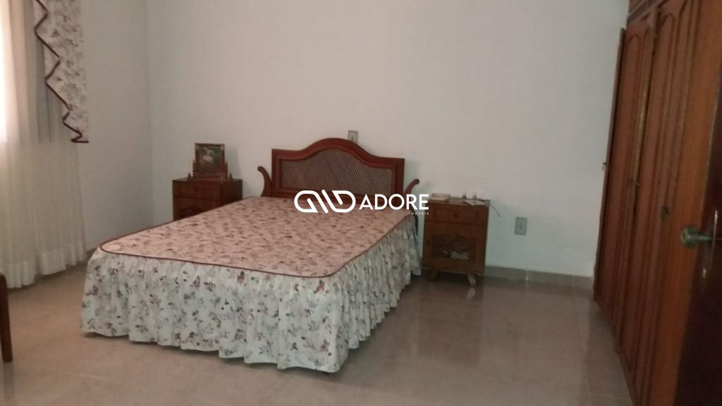 Casa de Condomínio à venda com 2 quartos, 350m² - Foto 11