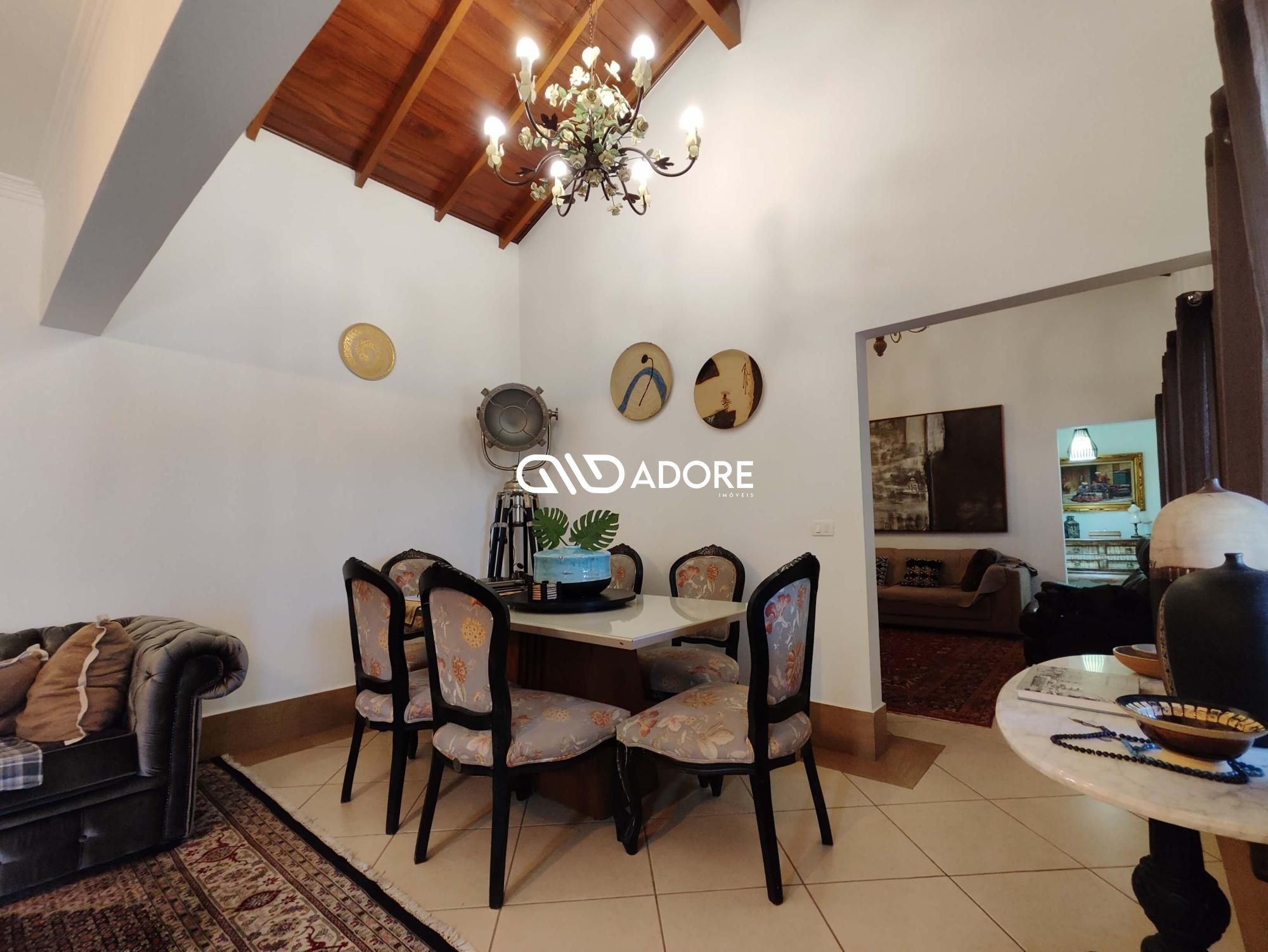 Casa de Condomínio à venda com 3 quartos, 330m² - Foto 6