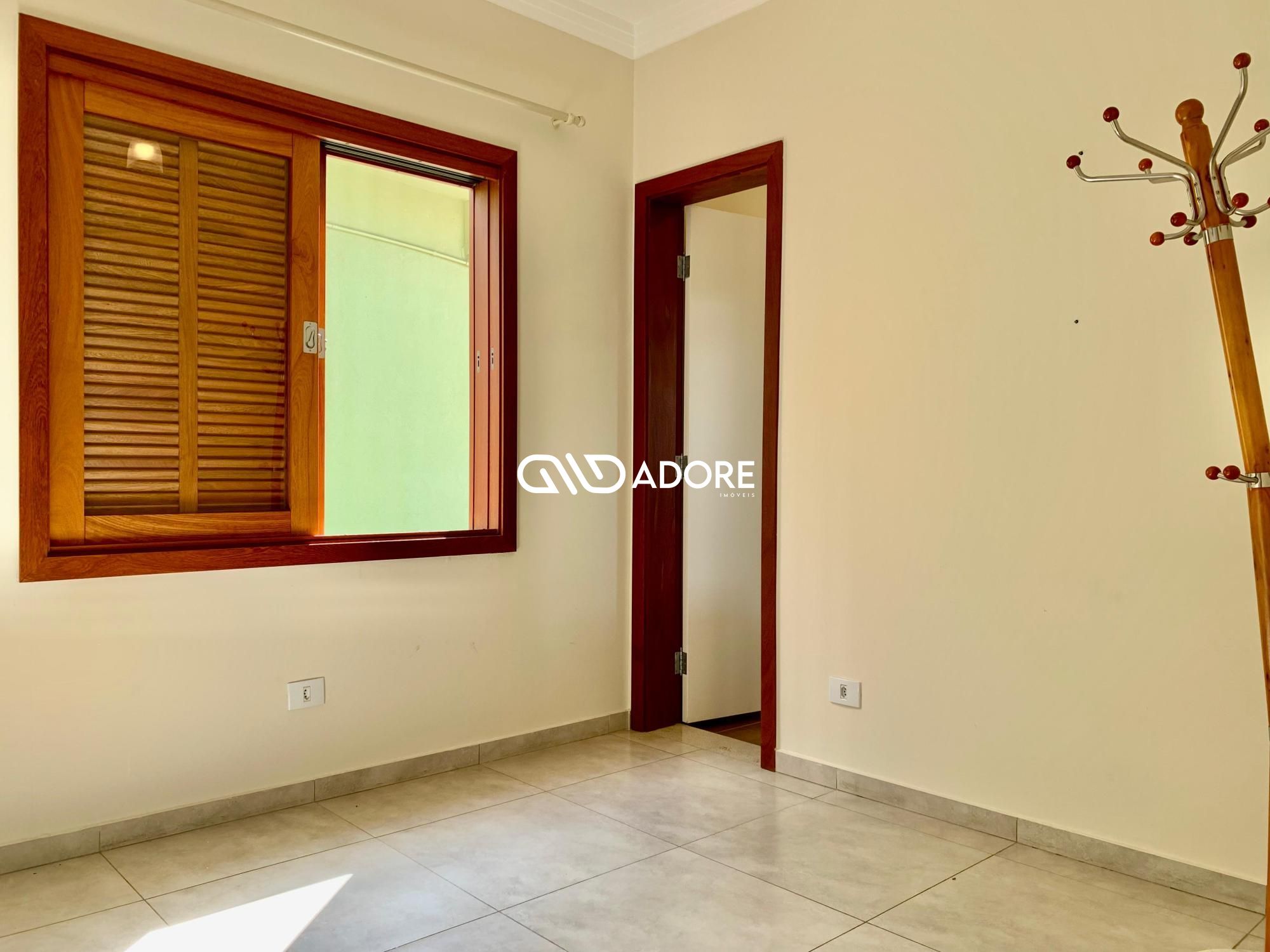 Casa de Condomínio à venda e aluguel com 3 quartos, 188m² - Foto 28