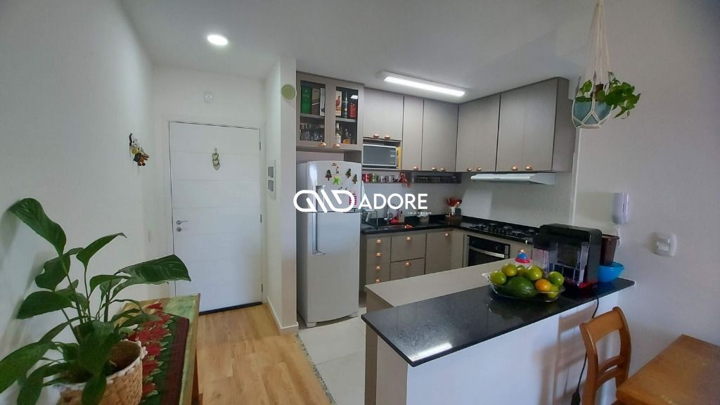 Apartamento à venda com 2 quartos, 65m² - Foto 10