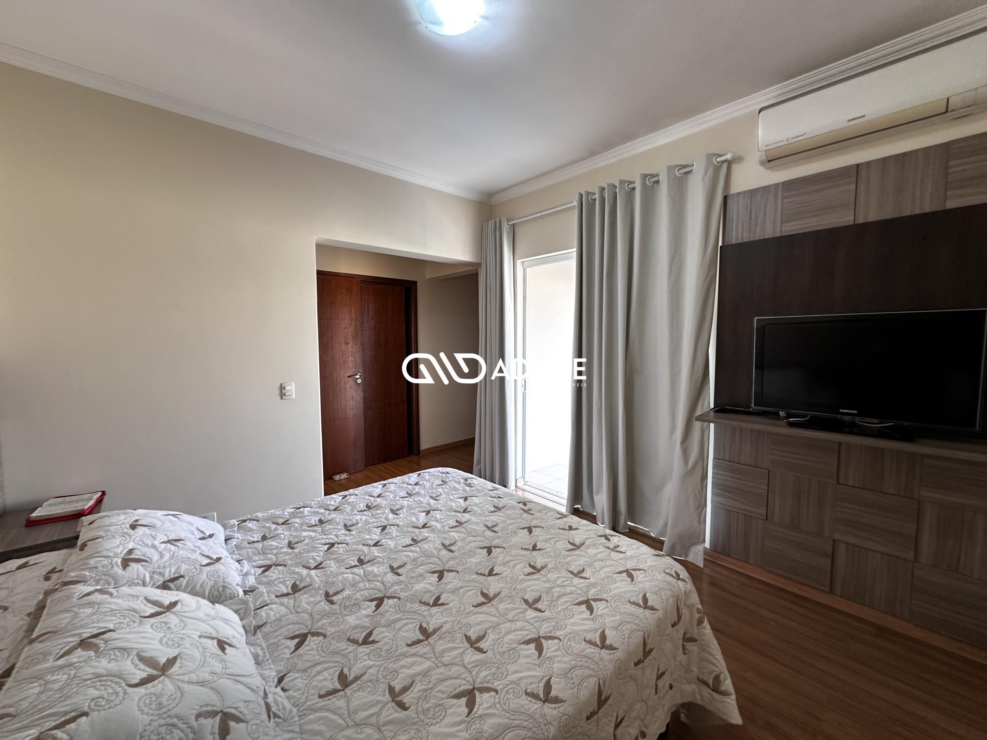 Casa de Condomínio à venda com 3 quartos, 258m² - Foto 25