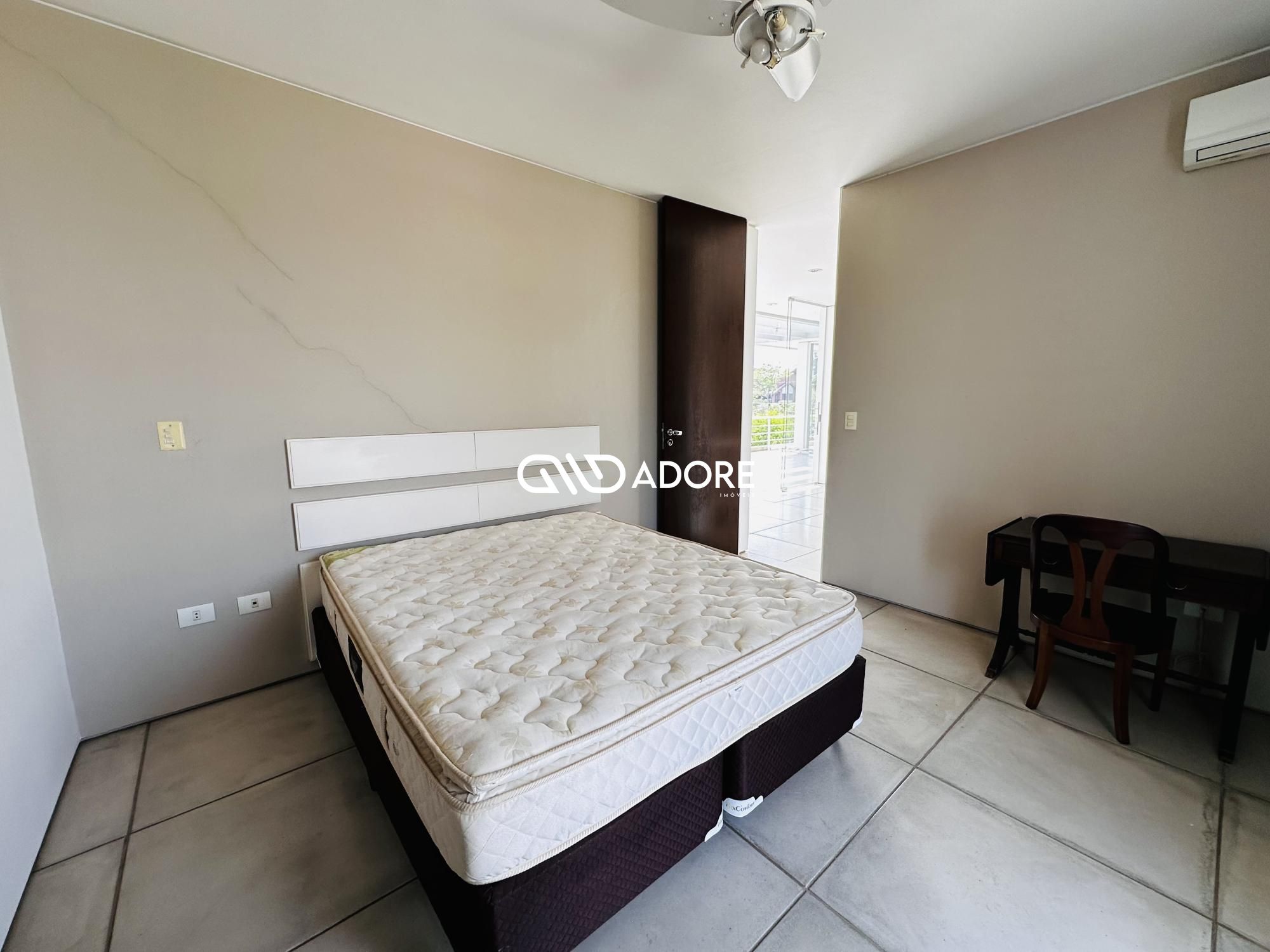 Casa de Condomínio à venda com 3 quartos, 575m² - Foto 34