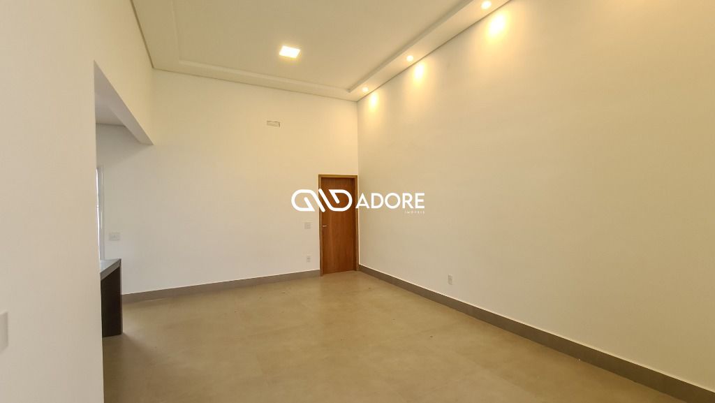 Casa à venda com 3 quartos, 140m² - Foto 4