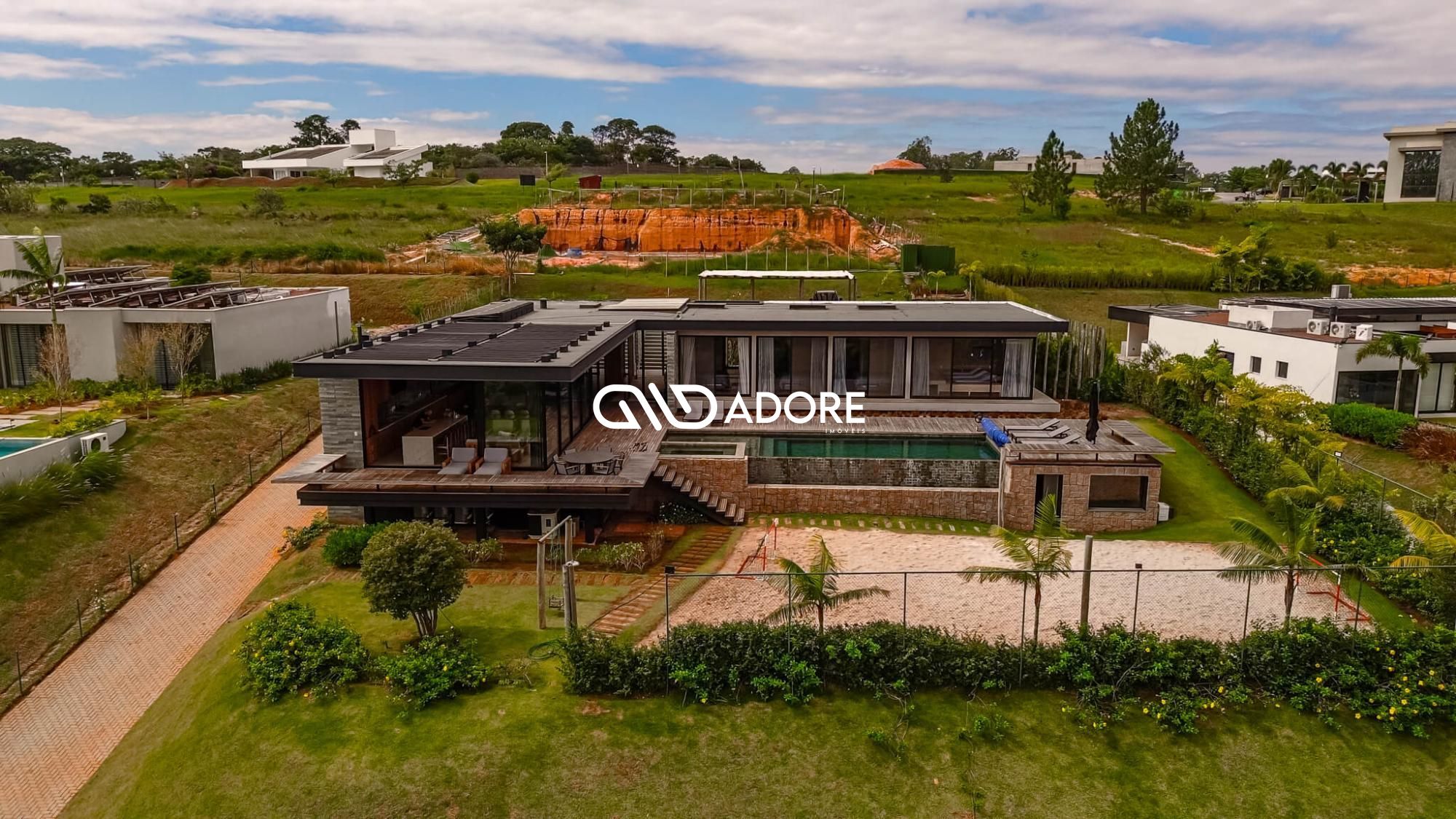 Casa de Condomínio à venda com 6 quartos, 750m² - Foto 2