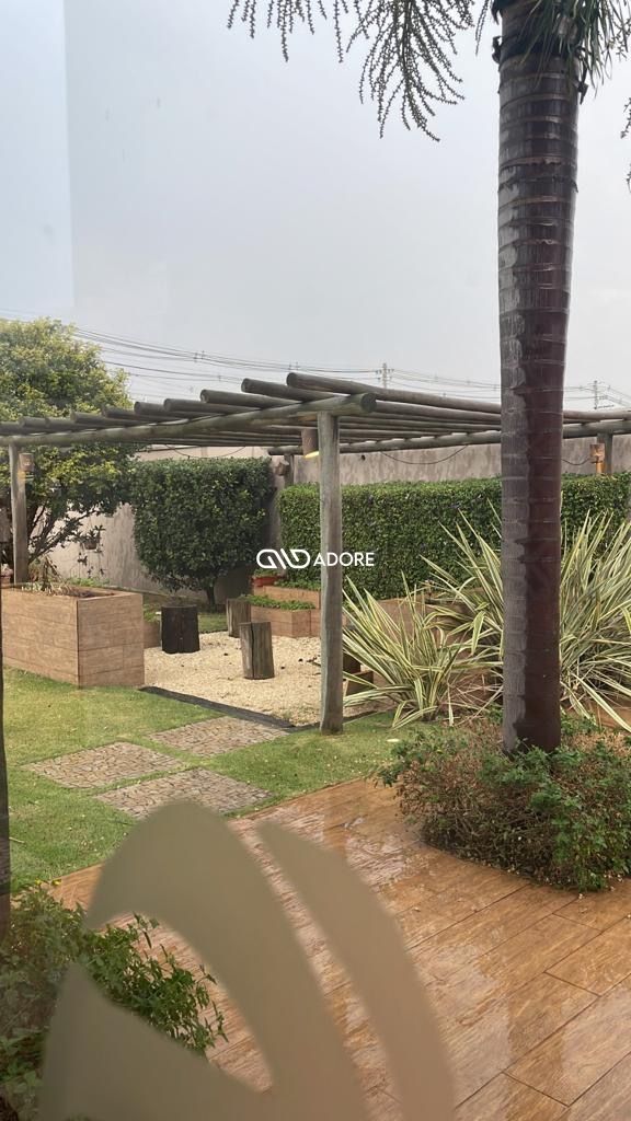 Casa de Condomínio à venda e aluguel com 5 quartos, 420m² - Foto 2