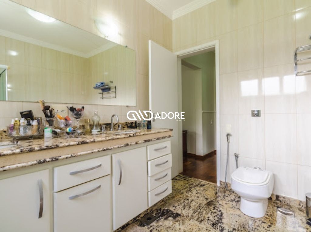 Casa de Condomínio à venda com 3 quartos, 246m² - Foto 19