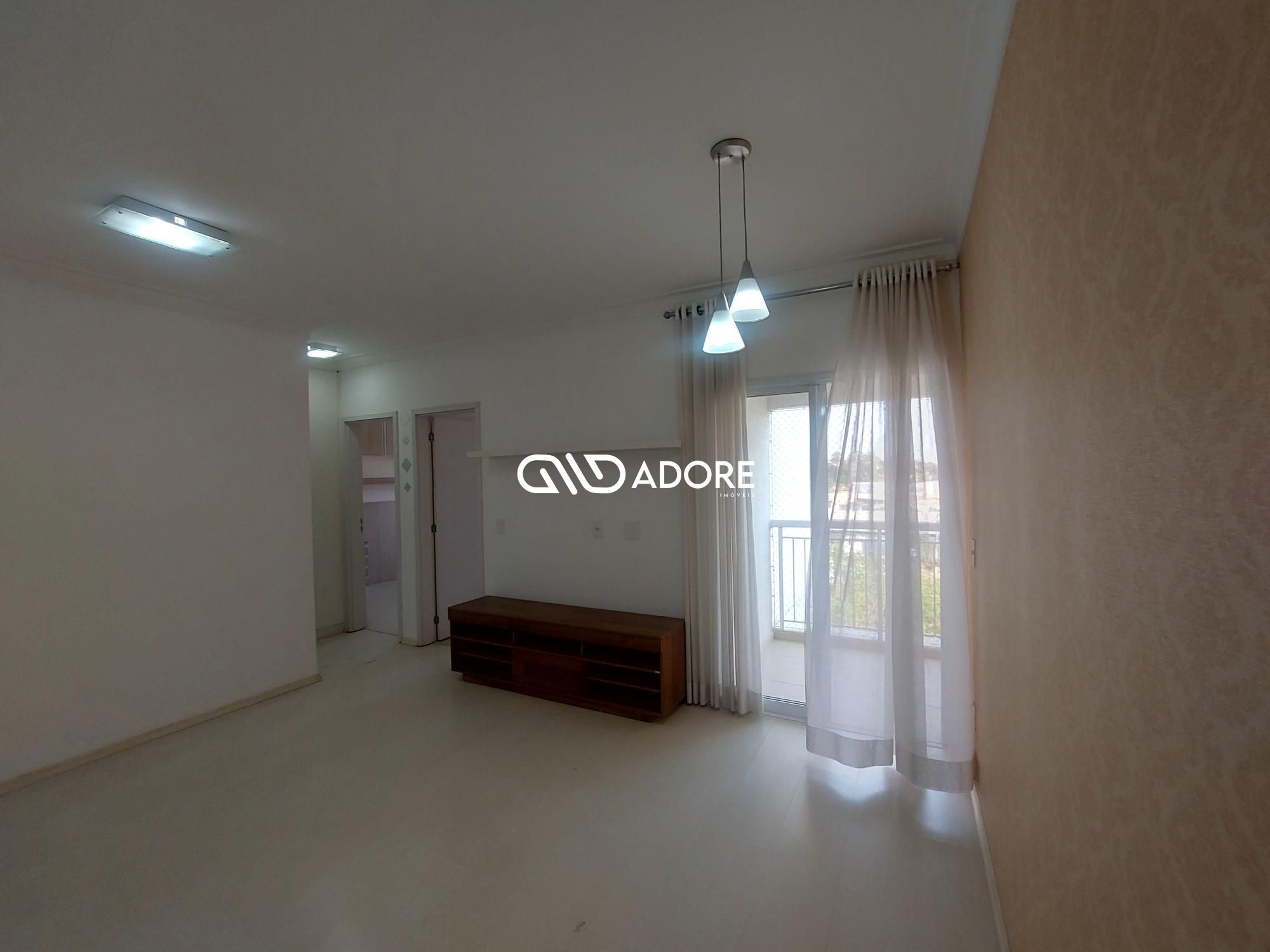 Apartamento à venda com 2 quartos, 62m² - Foto 1