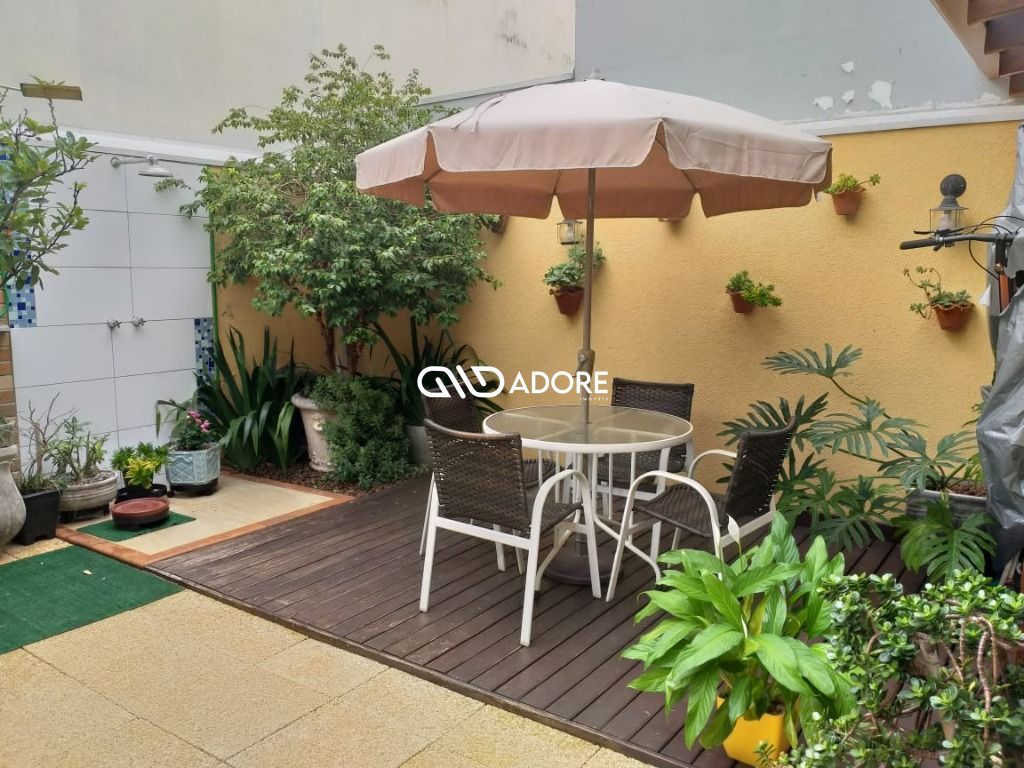 Casa de Condomínio à venda com 3 quartos, 165m² - Foto 1