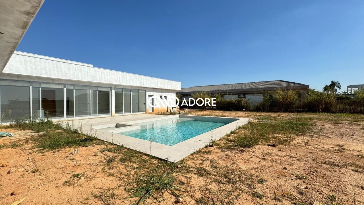 Casa de Condomínio à venda com 5 quartos, 600m² - Foto 1