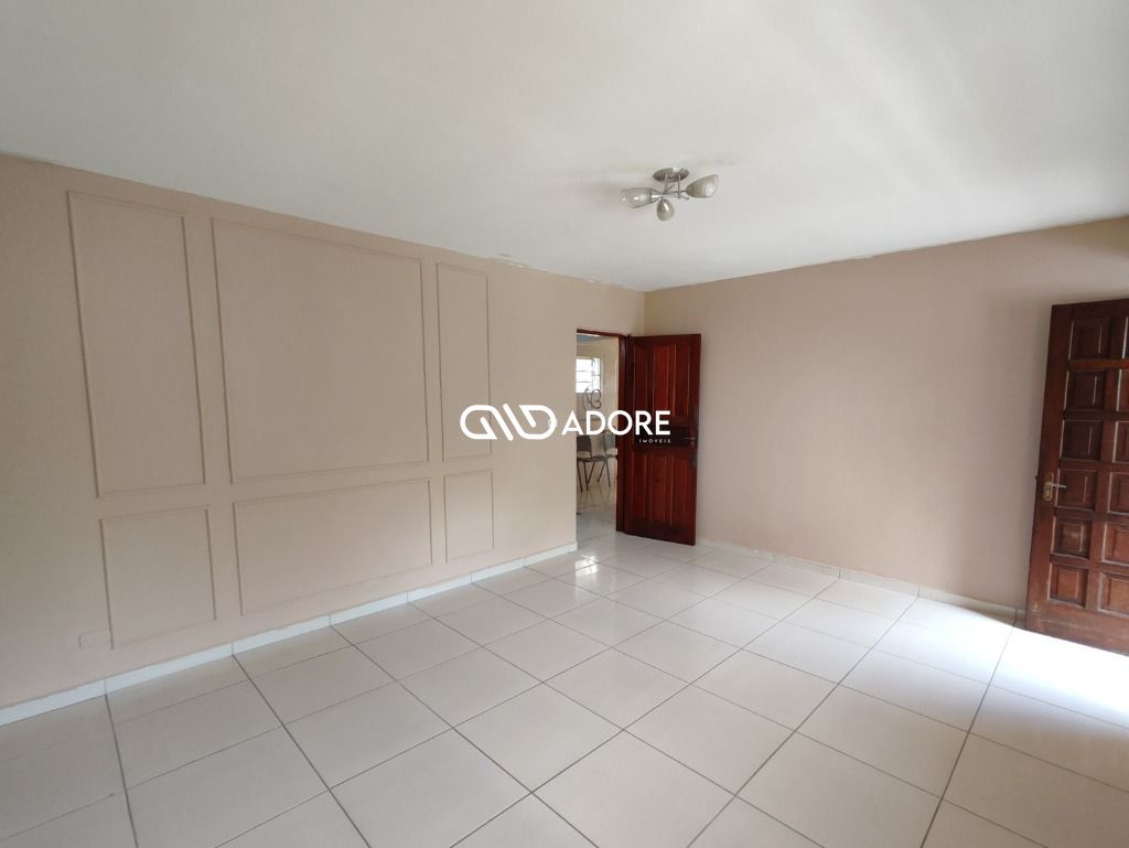 Casa à venda com 1 quarto, 325m² - Foto 11