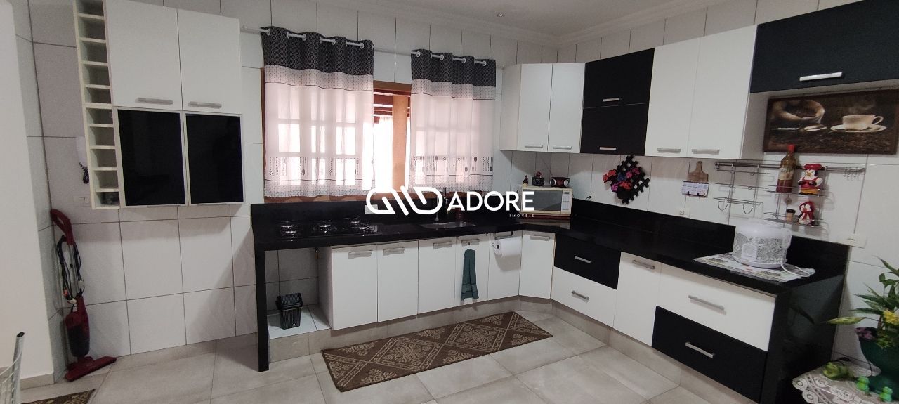 Casa à venda com 4 quartos, 350m² - Foto 5