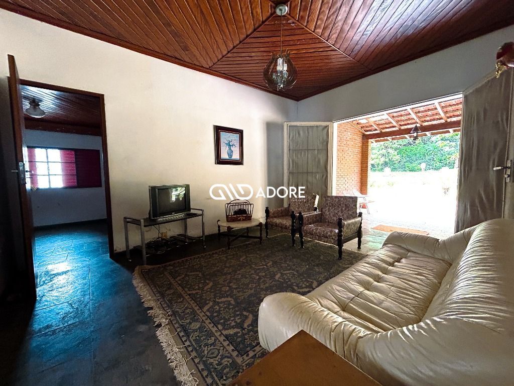Sítio à venda com 12 quartos, 1000m² - Foto 9