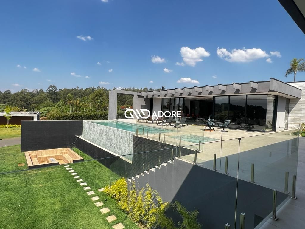 Casa de Condomínio à venda com 5 quartos, 918m² - Foto 1