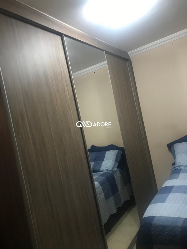 Apartamento à venda com 2 quartos, 45m² - Foto 10