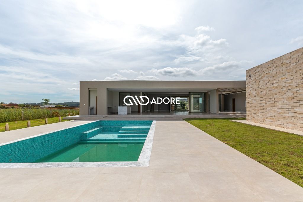 Casa de Condomínio à venda com 6 quartos, 618m² - Foto 1