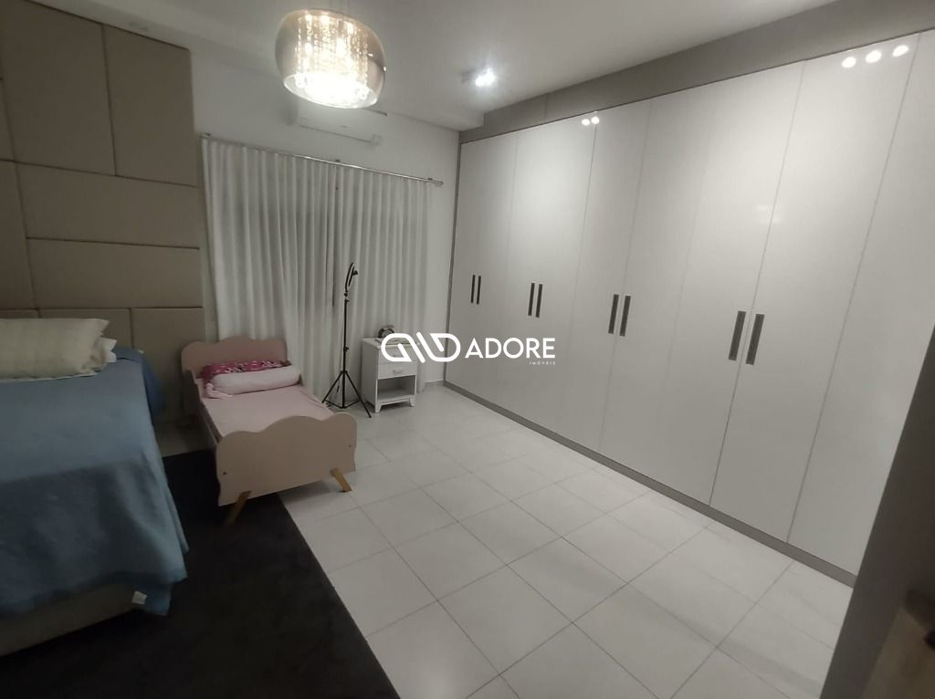 Casa de Condomínio à venda com 5 quartos, 399m² - Foto 11