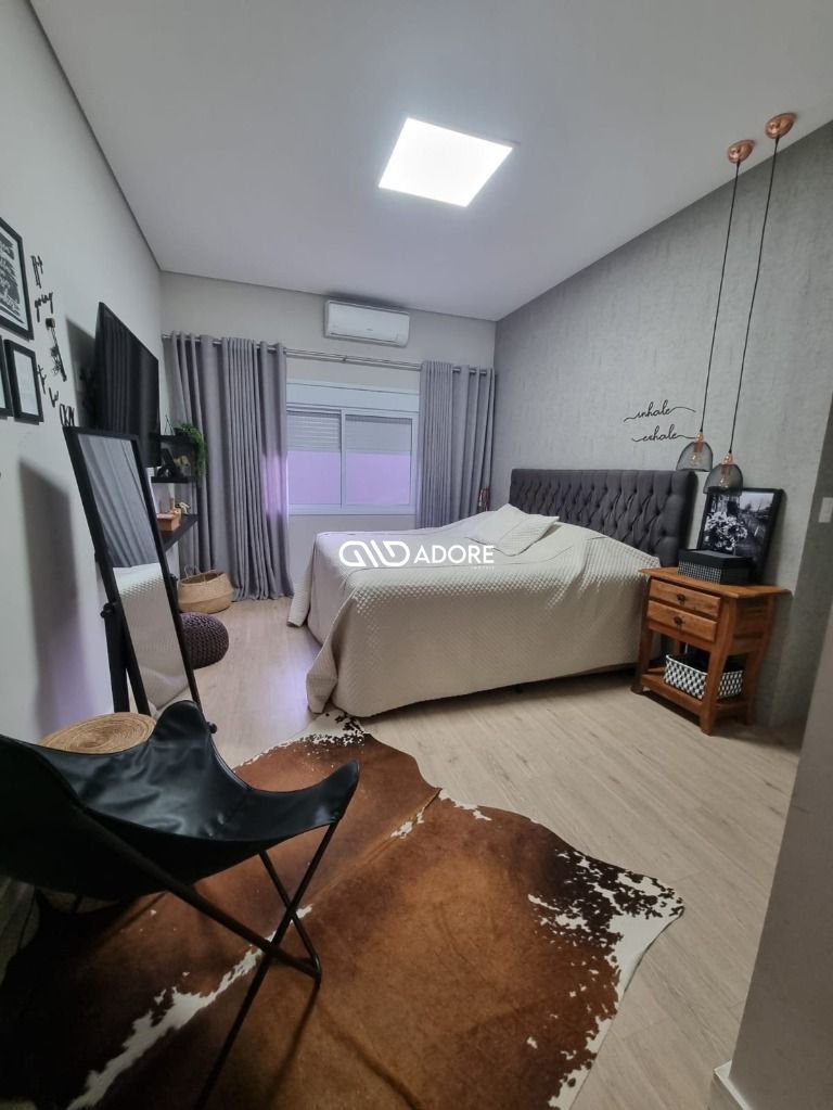 Casa de Condomínio à venda com 3 quartos, 242m² - Foto 13