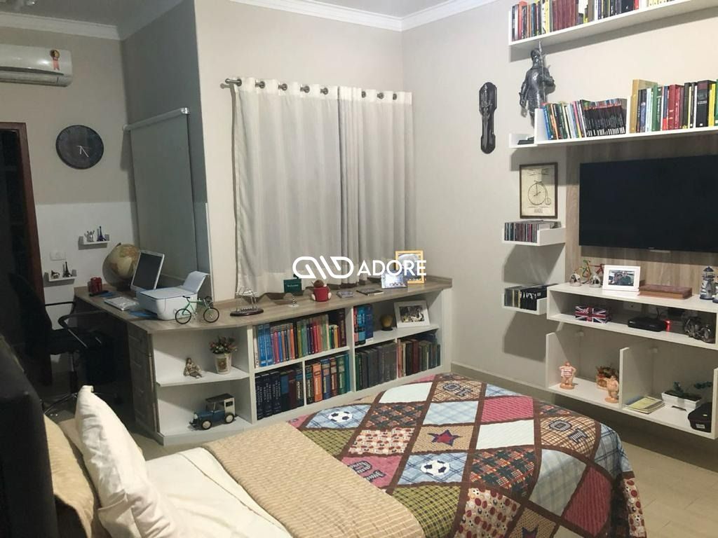 Casa de Condomínio à venda com 5 quartos, 550m² - Foto 31